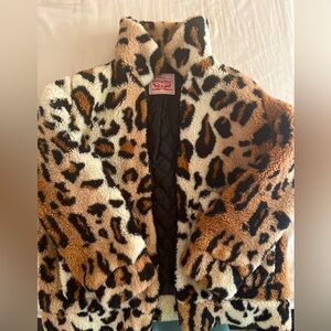 Levi’s Cozy Soft Faux Fur Brown Leopard Fuzzy Sherpa Jacket, Size Medium